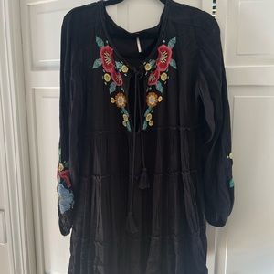 Free People Embroidered Tunic/Dress Excellent Condition